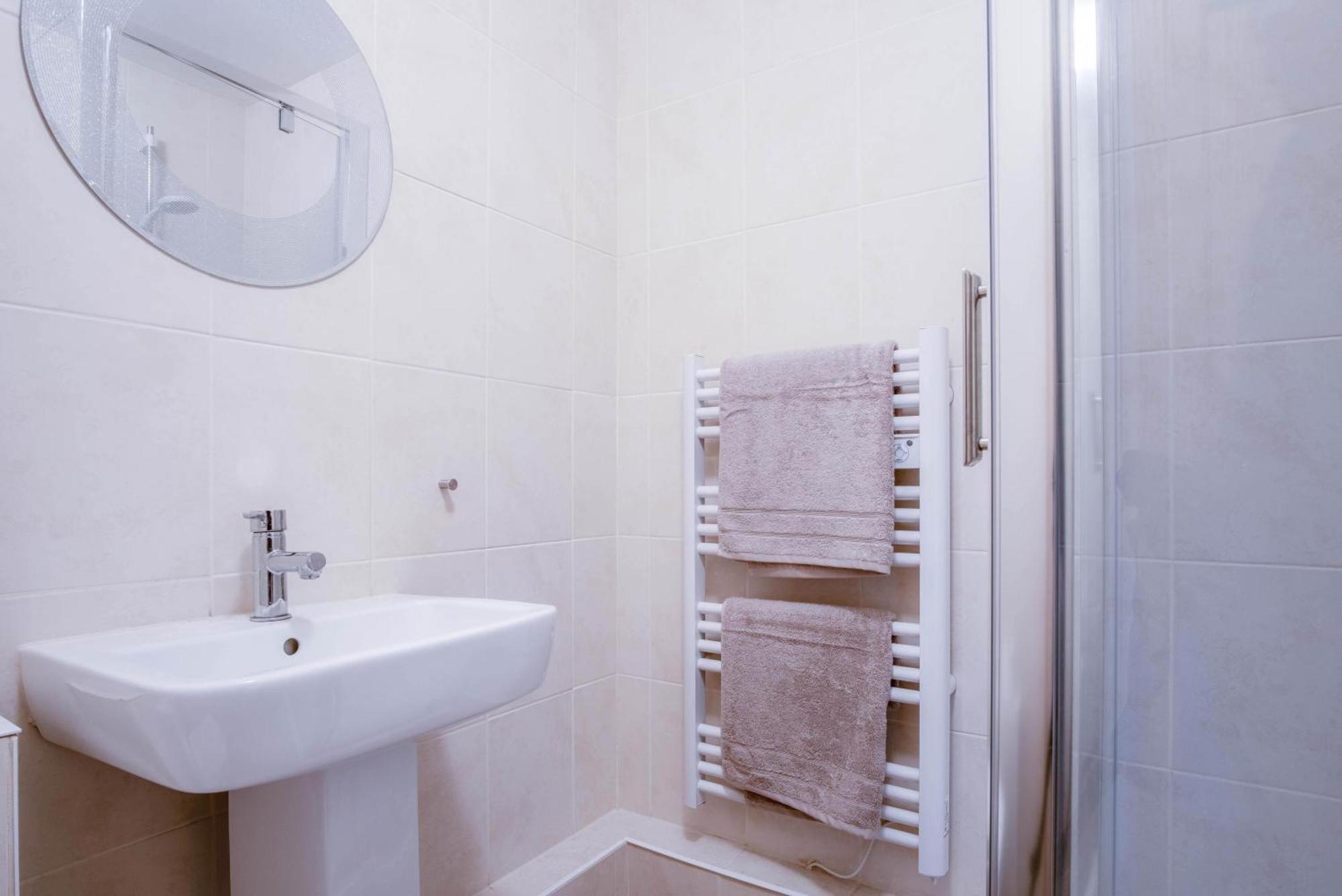 Harbour Hideaway - 1 Bedroom Apartment - Saundersfoot Esterno foto